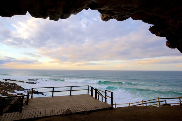 Cape St Blaize Cave showing general coastal views, views and caves