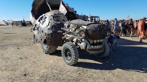 This year Tankwa desert in South Africa turned once again into a living arts museum at Afrikaburn festival. Here people put on performances and show their art pieces, like this Mutant vehicle named "The spirit train", which amazingly was the wolf-shaped head of a train structure that held a DJ stage in its centre.. it moved places every day!
#LifeAtExpedia #mutantvehicle #Afrikaburn2019