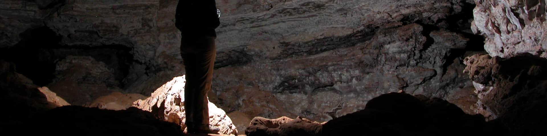 Wind Cave National Park which includes caves and caving