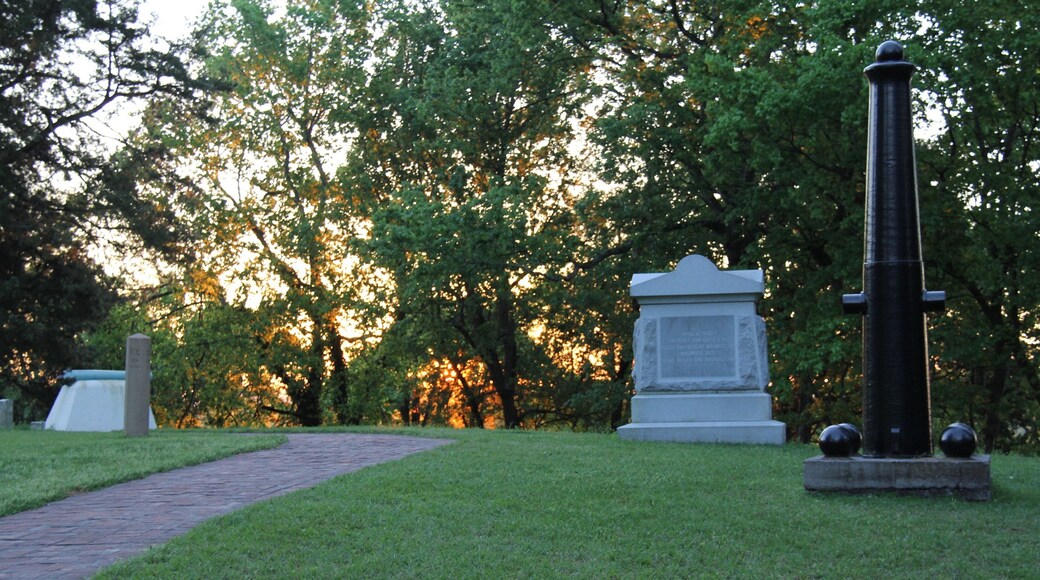 Shiloh National Military Park som inkluderer kirkegård