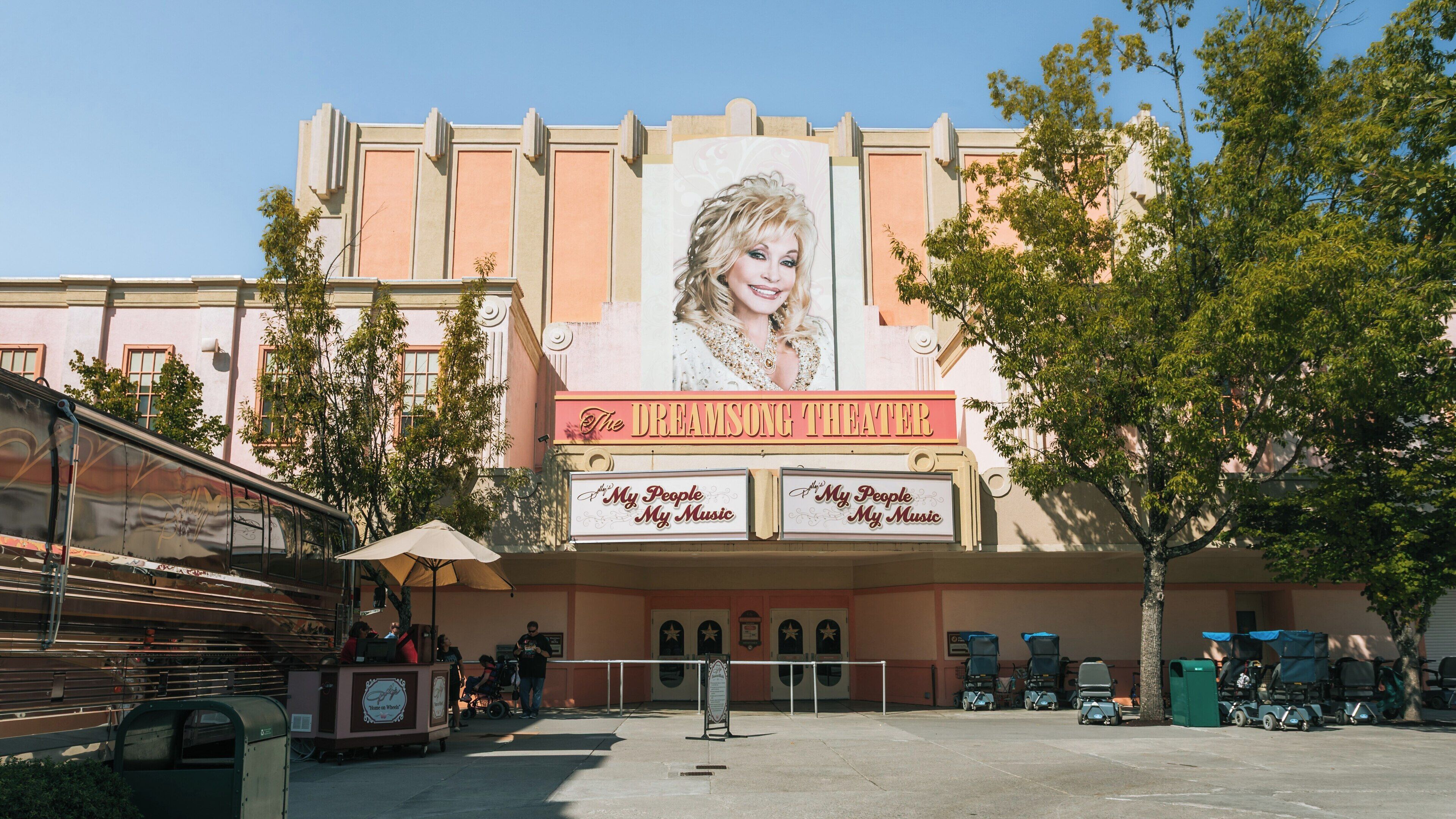 Visit Dollywood in Pigeon Forge, Tennessee for entertainment and attractions featuring family-friendly experiences and musical performances