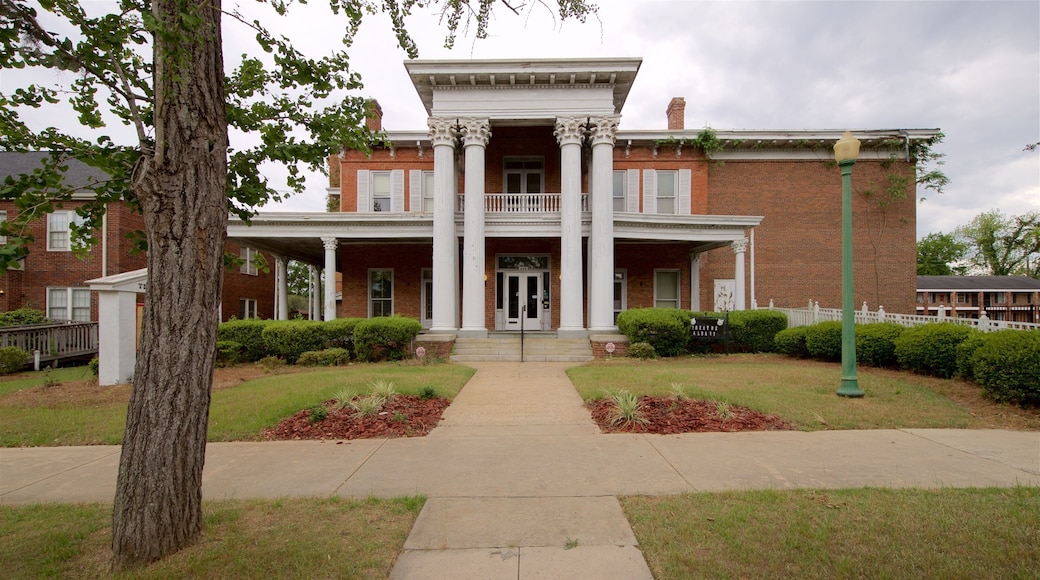 Theater Albany som inkluderer hus