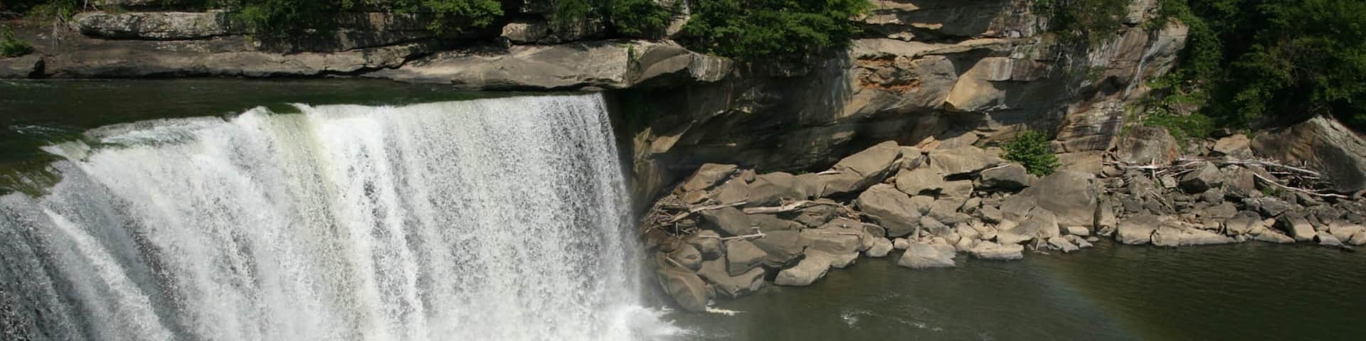 Cumberland Falls featuring rafting, a river or creek and a cascade