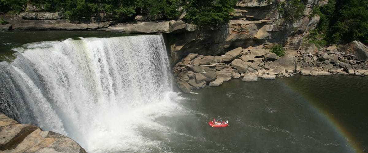 Cumberland Falls featuring rafting, a river or creek and a cascade
