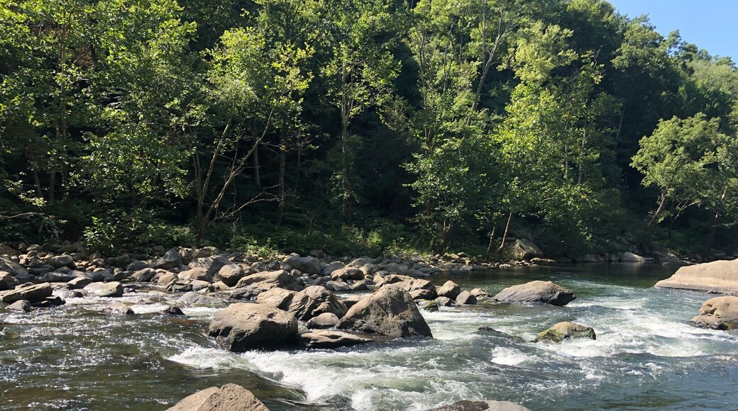 Hike - Breaks Interstate Park, VA