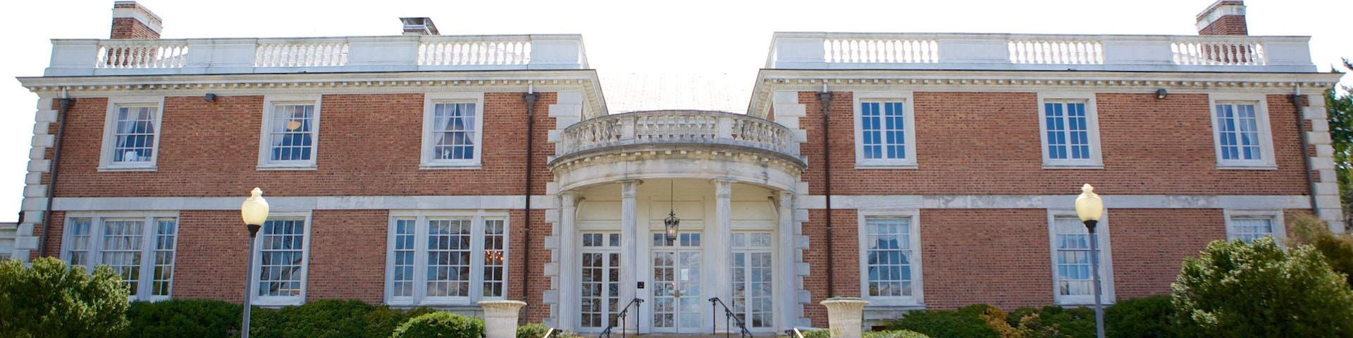 Strathmore Hall featuring heritage architecture