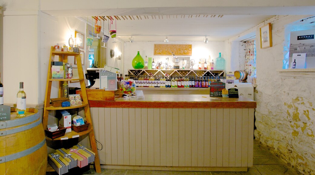 Boordy Vineyards mostrando vistas interiores