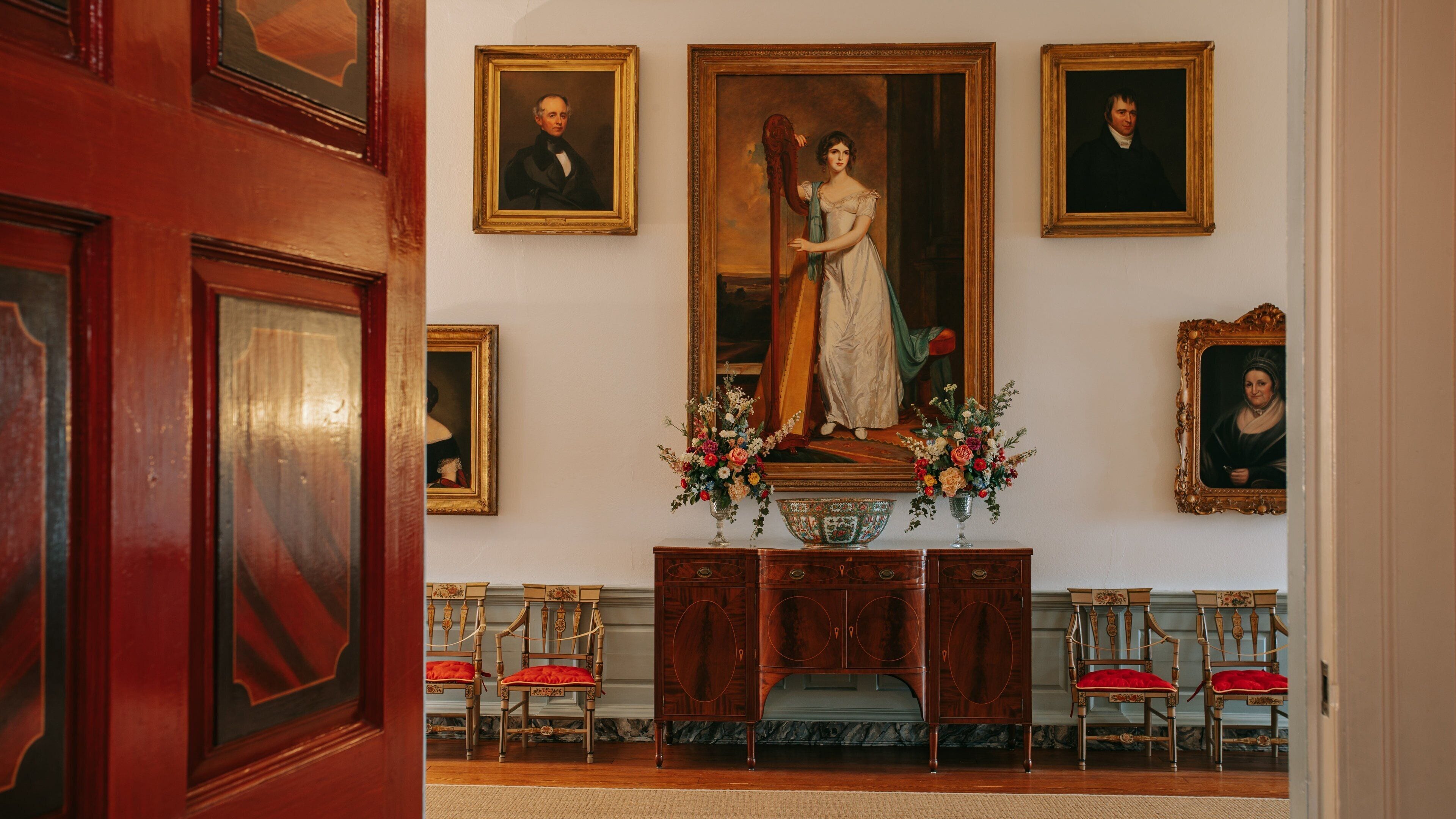 Hampton National Historic Site showing interior views, heritage elements and art