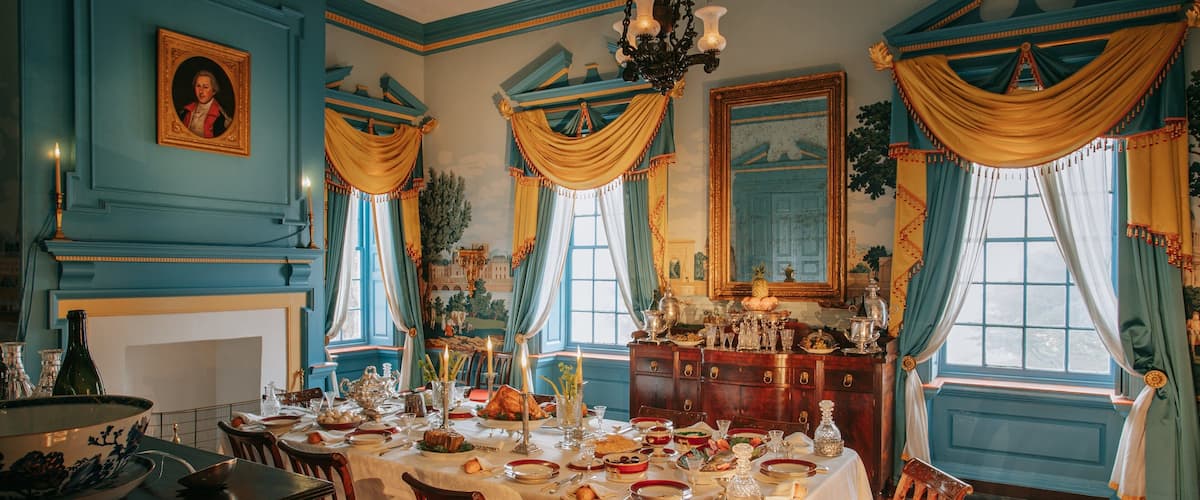 Hampton National Historic Site showing heritage elements and interior views