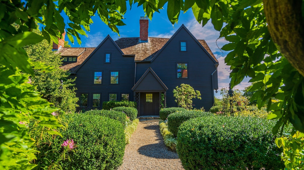 House of the Seven Gables which includes a park and heritage elements