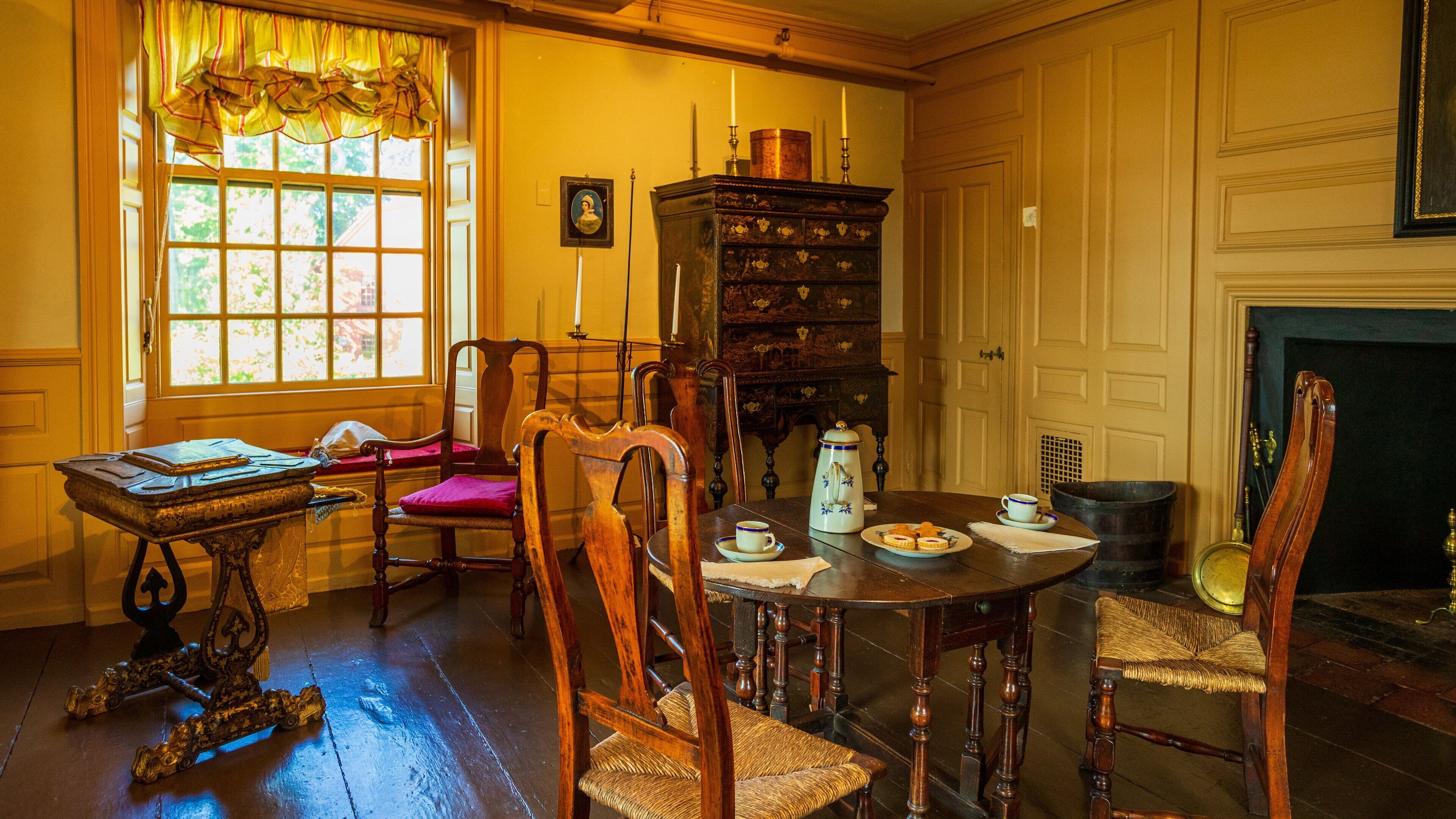 House of the Seven Gables showing heritage elements and interior views