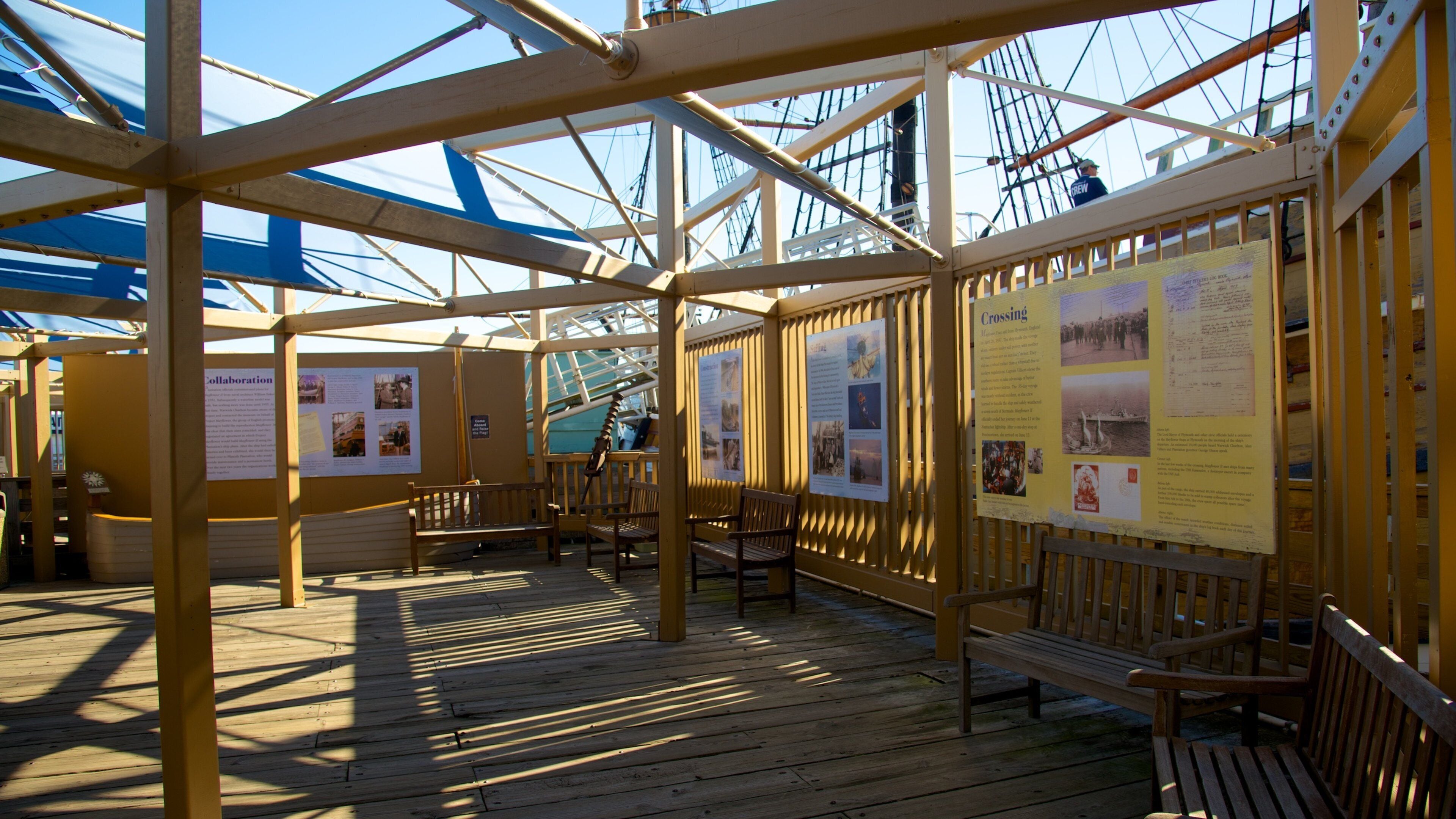 Mayflower II caracterizando vistas internas