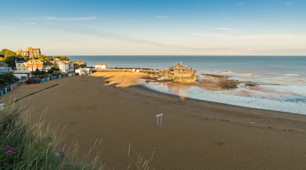 A quiet evening at Viking Bay in Broadstairs, Kent, England, UK