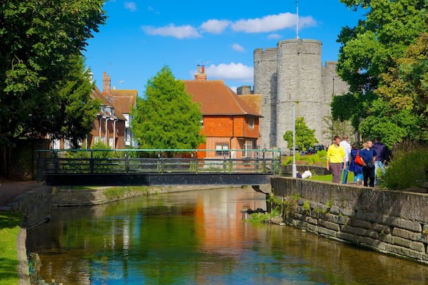 Westgate Gardens and Towers which includes a river or creek, heritage architecture and a small town or village