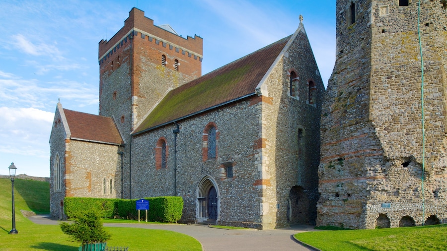 ปราสาทโดเวอร์ แสดง มรดกทางสถาปัตยกรรม และ ปราสาทหรือพระราชวัง