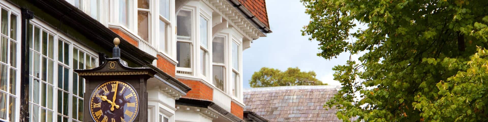 Pantiles which includes heritage architecture