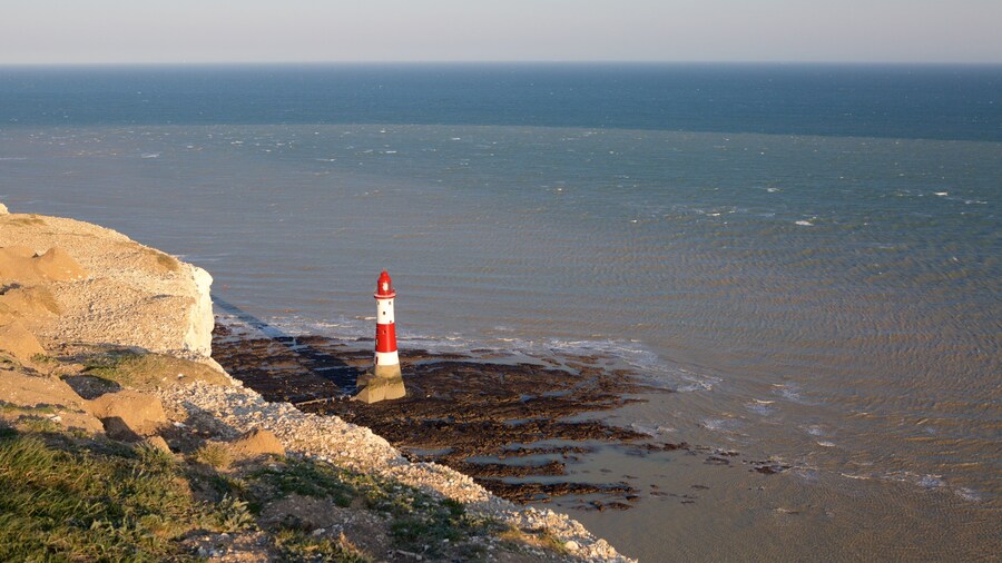 Beachy Head showing a lighthouse and general coastal views
