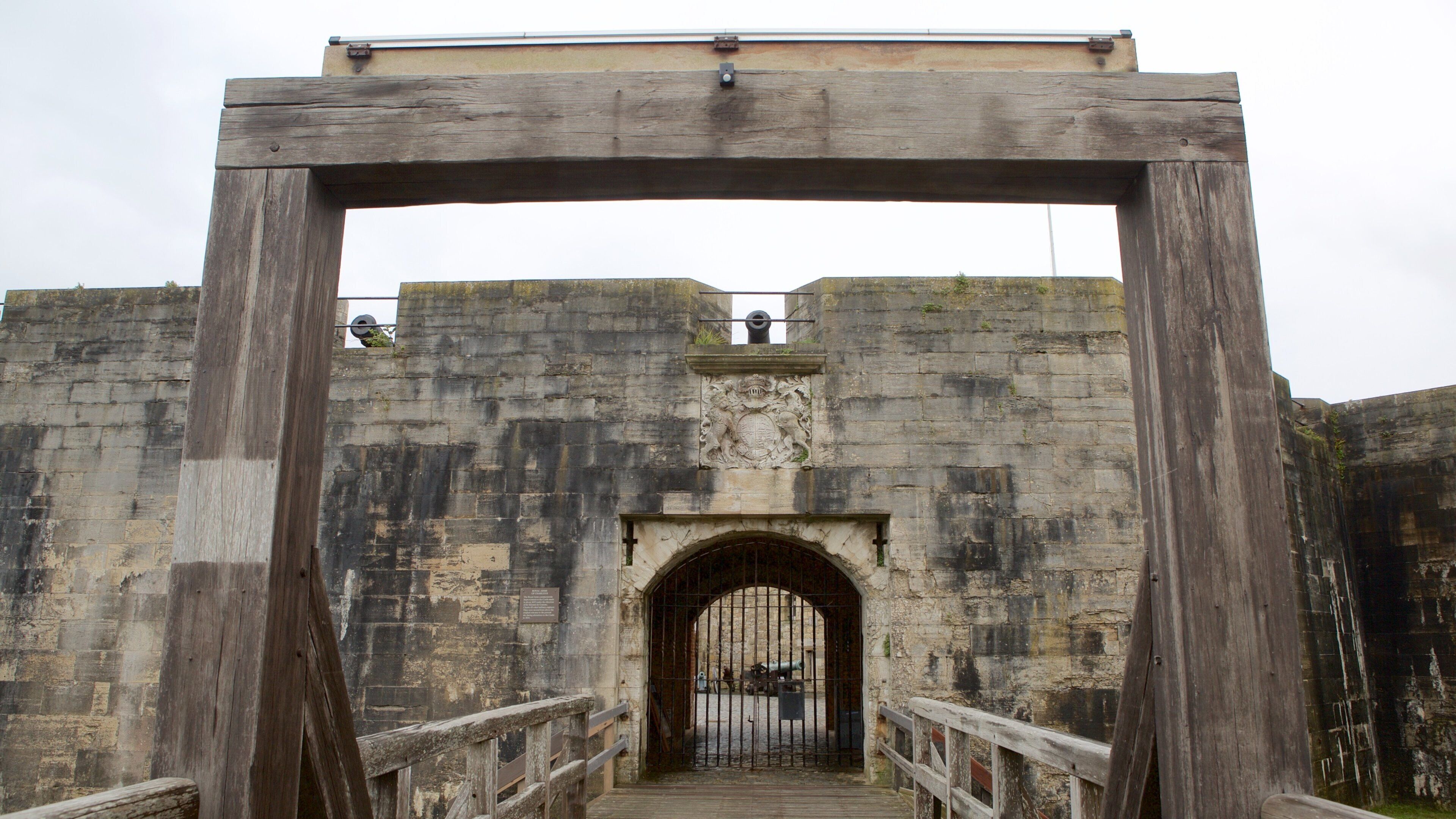 Southsea Castle featuring heritage elements and a castle