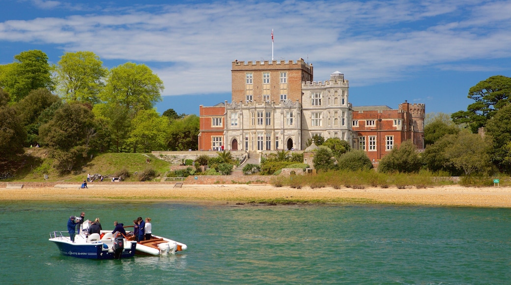白浪城堡 设有 遺跡建築