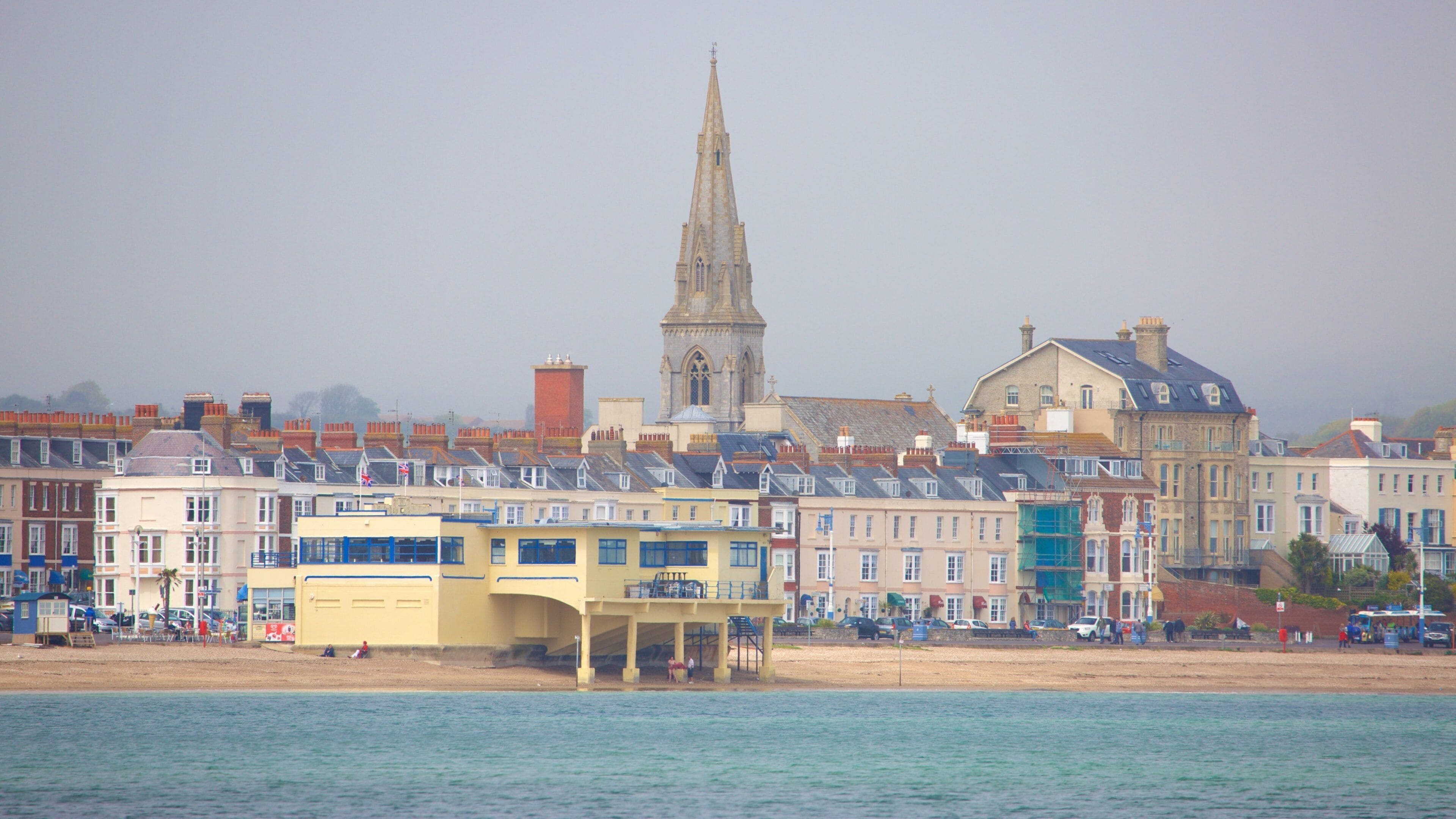 Top-rated places to stay near the beach in Weymouth
