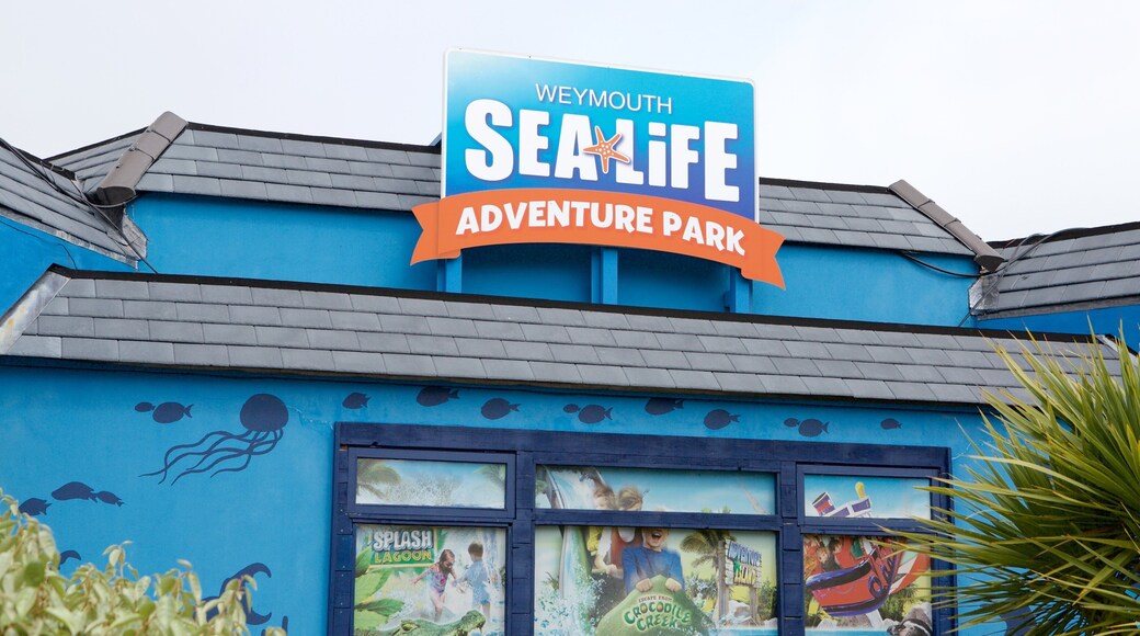 Sea Life Park que inclui vida marinha e sinalização