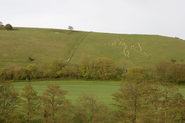 Cerne Abbas Giant featuring outdoor art and tranquil scenes