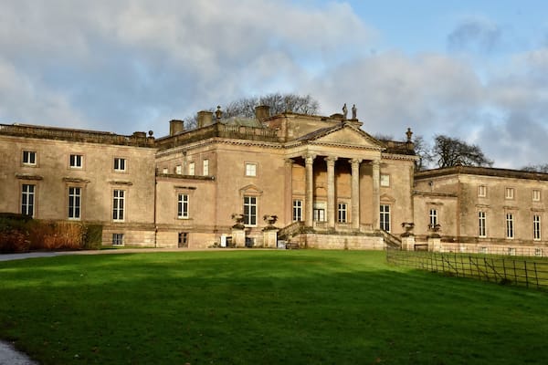 #lksawaydays 2/2020. 12th of January is someone's birthday....Happy 125th Birthday to the National Trust đ to celebrate we decided to visit one of their sites. After living in the South West for the last 18 years we realised we had never visited Stourhead! Perfect! only 22 miles away too. We arrived at a quiet car park at approx 09:30am and duly paid the ÂŁ4 daily charge. Stourhead House itself was closed for the winter and opens again in March, but the large garden and grounds are open all year round, If you are not a National Trust member then it will cost you ÂŁ11.60 per adult. Stourhead House was built between 1721-1724 by the renowned Scottish architect Colen Campbell with the gardens following shortly after in 1741, the path you follow around the Garden mimics the journey of the Trojan hero Aeneas and his descent to the underworld. The large garden has many sculptures and buildings of which many stay with the Greek theme from the Grotto to the Temple of Apollo to the Pantheon as well as other 'themed' buildings such as the Gothic Cottage and the Temple of Flora. Along the paths you will see other paths/tracks leading off in other directions if you follow these you will see the Obelisk, St Peters Pump or slightly further afield King Alfreds Towers. After a good couple of hours of stretching the legs you can finish off in the Spread Eagle for a pint!