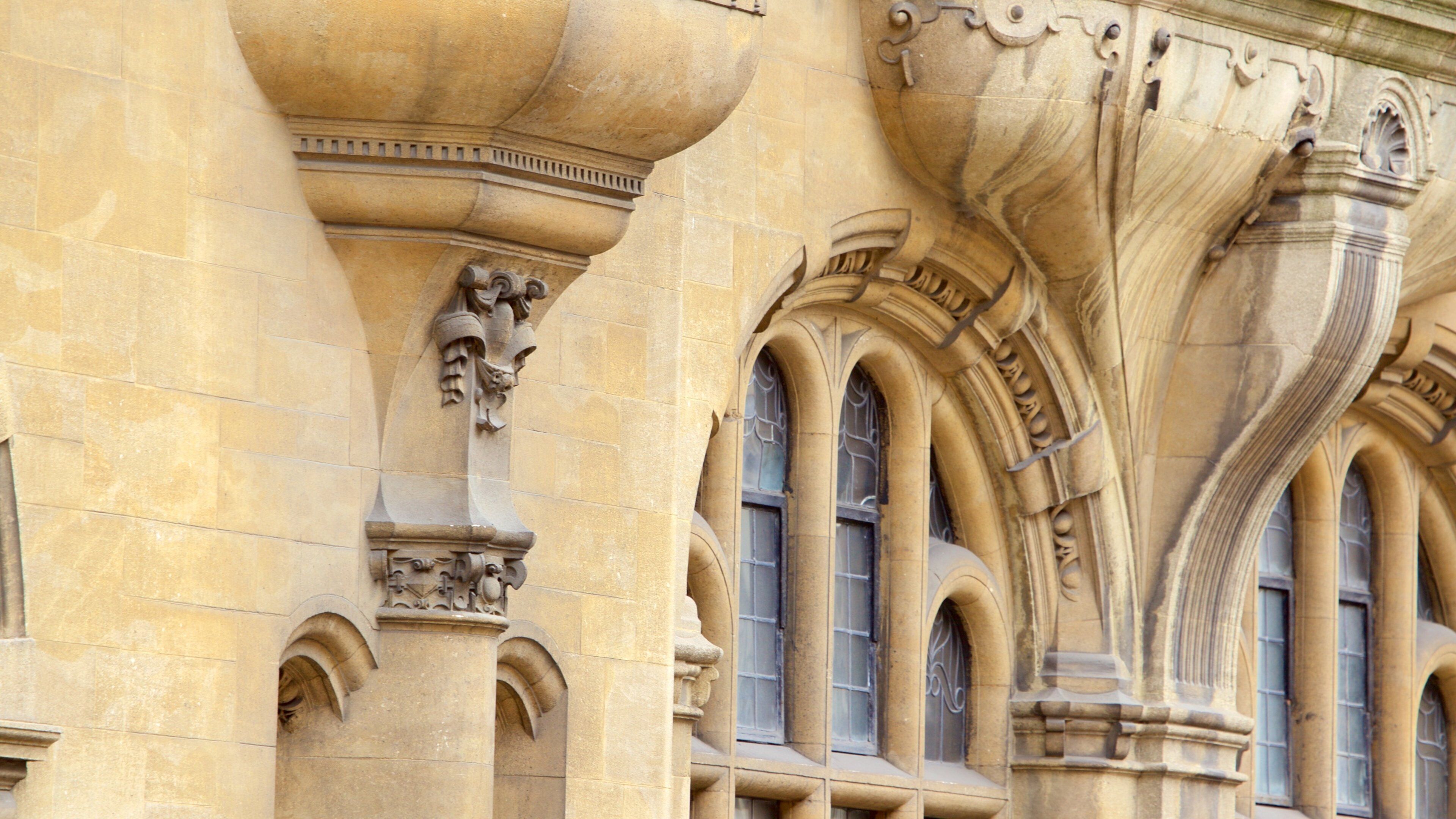 Oxford Town Hall showing heritage elements