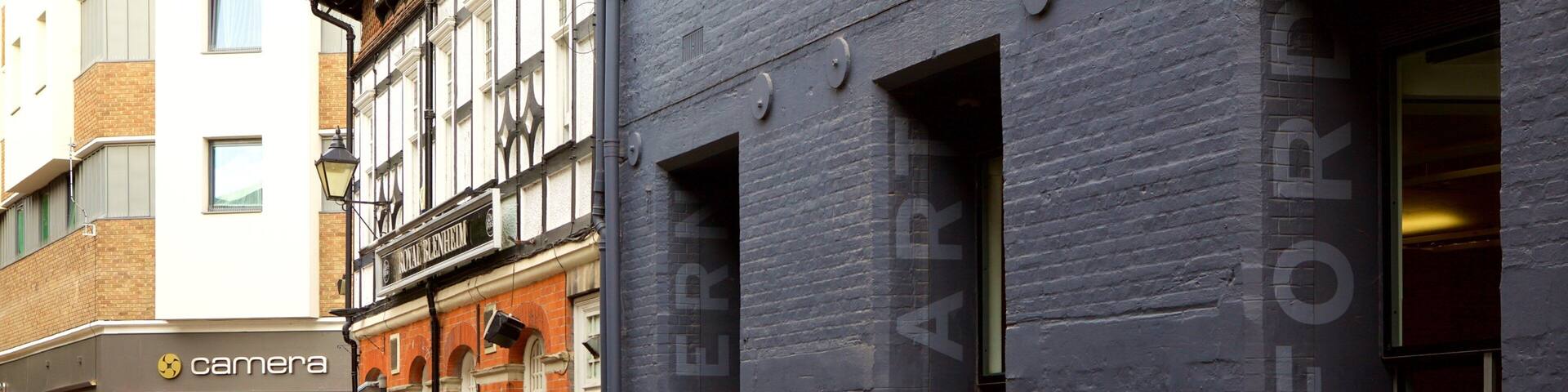 オックスフォード現代美術館 どの含み ストリート シーン と 標識