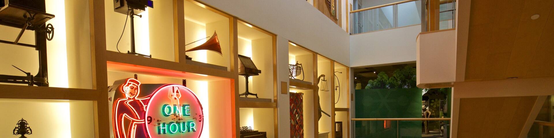 Kalamazoo Valley Museum which includes interior views