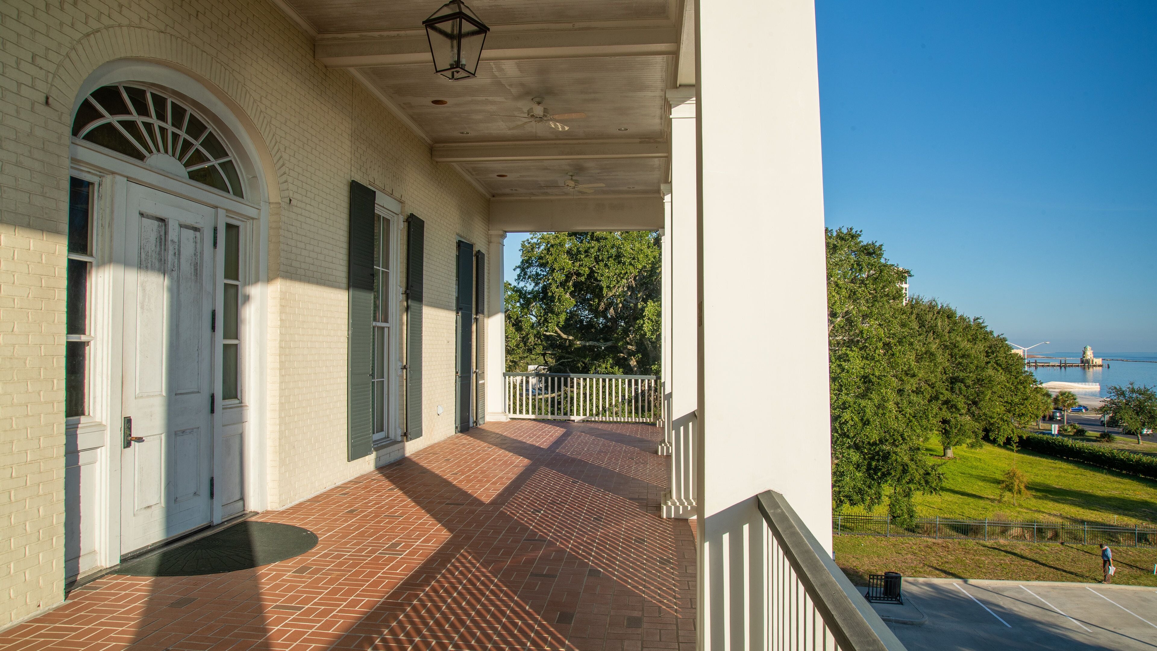 Biloxi Lighthouse which includes a house