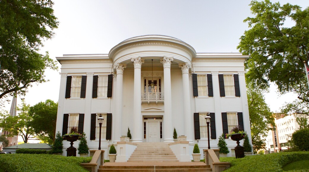 Mississippi Governor\'s Mansion featuring heritage elements, heritage architecture and a house