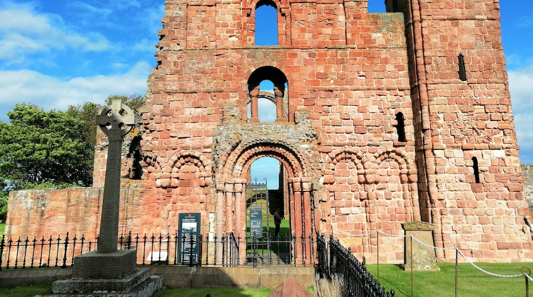 The grounds of Lindisfarne Priory are beautiful (there is a charge to access the inside of the priory).