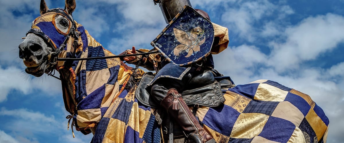 Shot  on the castles.grounds, performance by Jousting Scotland. 
Shot from ground level and working from the safe zone...