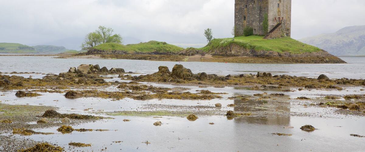 Castle Stalker montrant château, patrimoine historique et patrimoine architectural