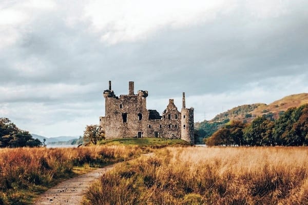 A morning walk to this beauty of a castle in Dalmally #adventure