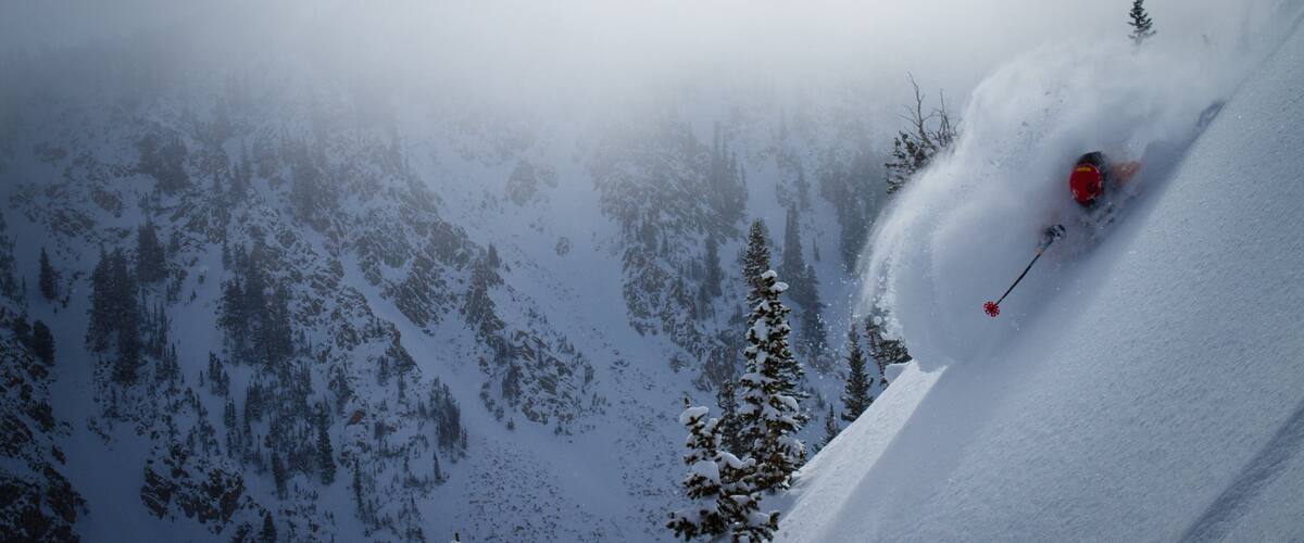 Solitude Mountain Resort which includes snow skiing, snow and mountains