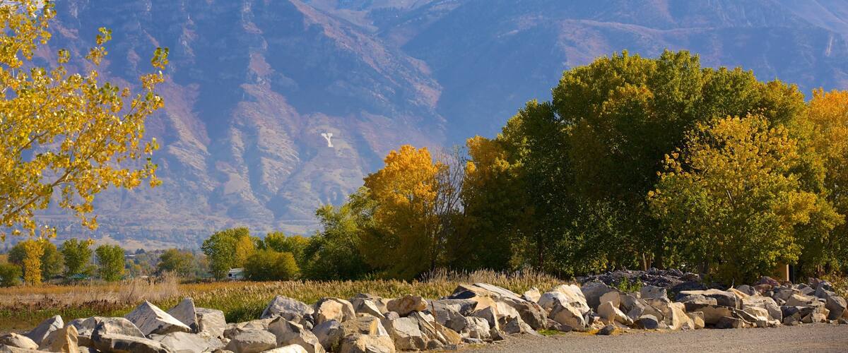 Utah featuring mountains