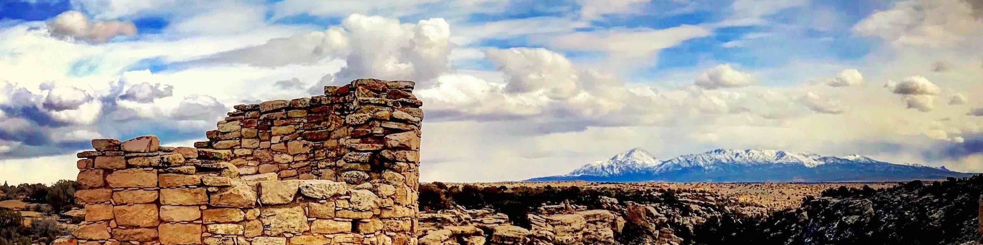 Way out in the official middle of nowhere, straddling the Colorado/Utah border is the National Monument of Hovenweep. It is located just north of meeting place of the Four States. Driving in from Colorado on a clear day gives distant views of Monument Valley to the west, Shiprock to the south, the the La Sal mountains, Sleeping Ute Mountain and the La Plata Mountains. This area is a hub of ancient activity with Mesa Verde to the east and Canyon Du Chelly to the west. Often overlooked due to its diminutive size Hovenweep is a crossroads on the ancient trade routes of the Anasazi.