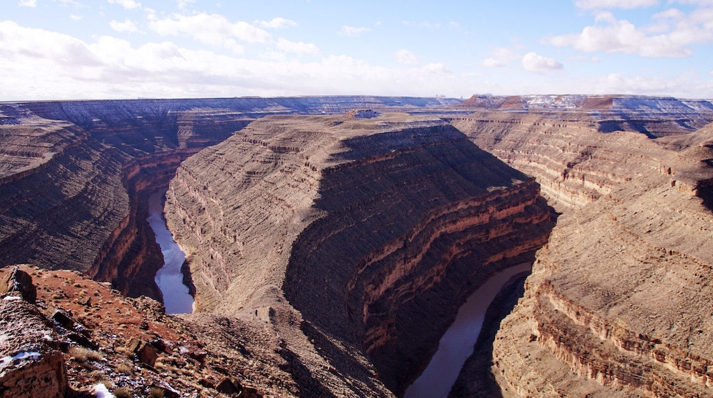 Peaceful place,fresh air and beautiful scenery!