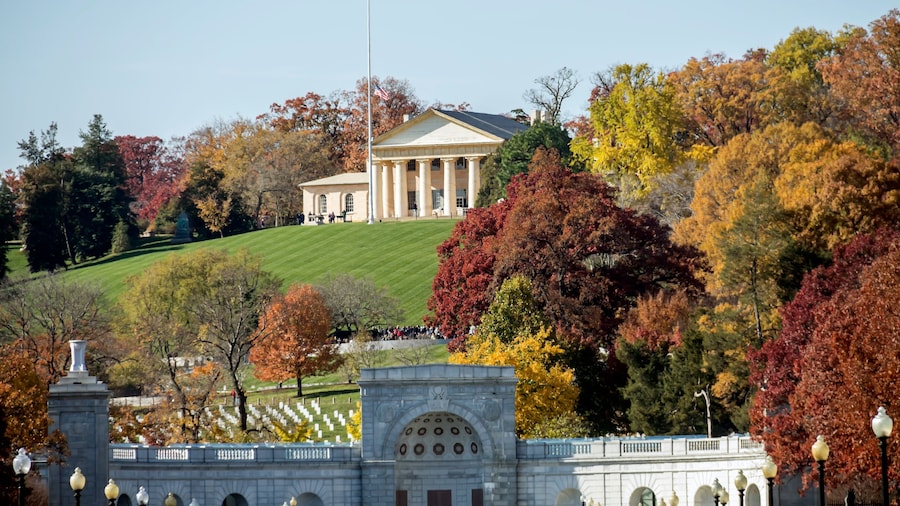 Arlington Cemetery Memorial Entrance and former home of Robert E. Lee Virginia ,at Fall