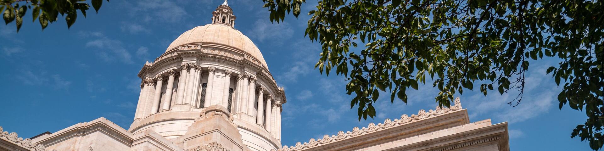 Washington State Capitol which includes heritage architecture and an administrative buidling