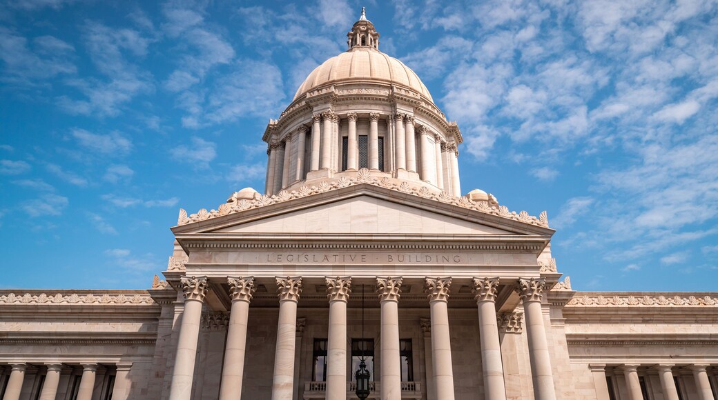 Washington State Capitol which includes heritage architecture and an administrative buidling