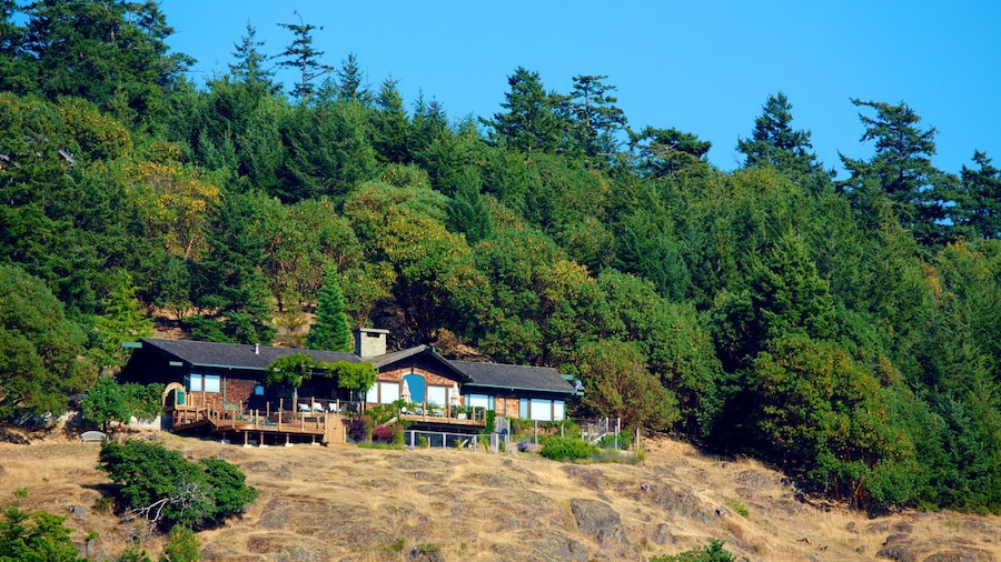 Parc d\'Ătat de Lime Kiln Point mettant en vedette scĂšnes forestiĂšres et maison