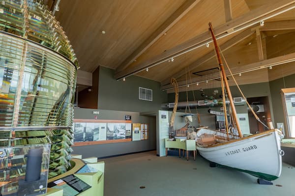 Lewis and Clark Interpretive Center which includes interior views