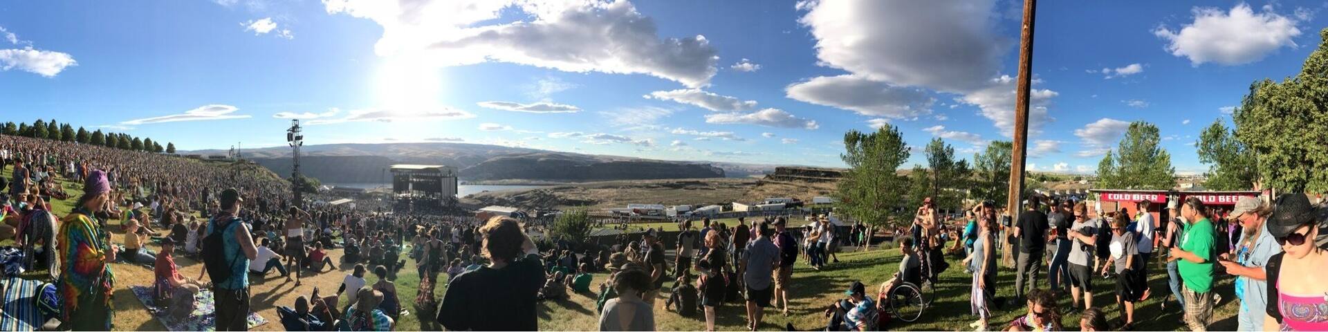 Tremendous venue for an outdoor concert! Easy camping a 30 minute walk away. This was Dead & Company June 29, 2018. #lifeatexpedia