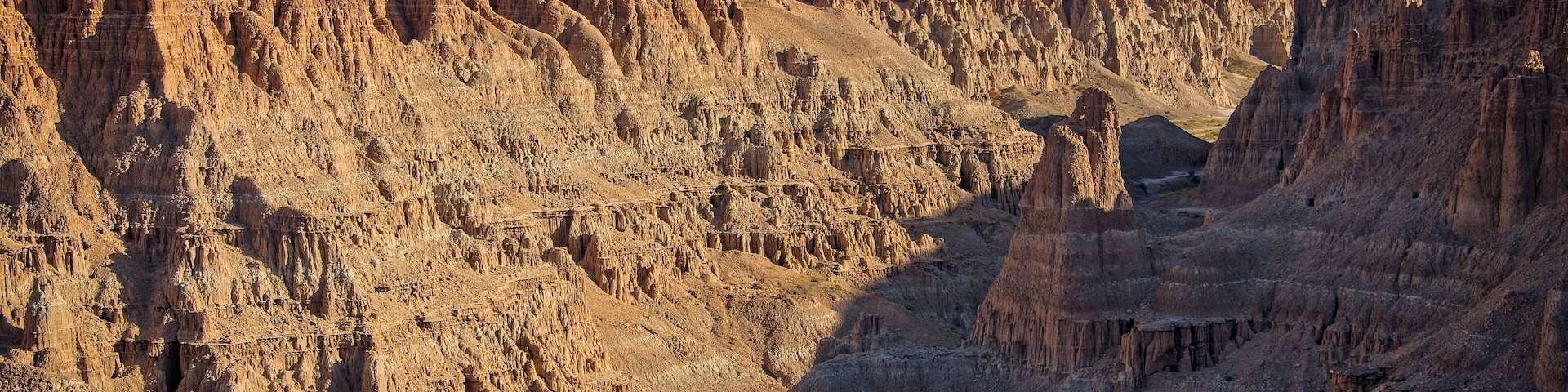 The view from Miller Point in Nevada's Cathedral Gorge State Park is reminiscent of a mini Grand Canyon 
#nevada #travelnevada #hiking #landscape #desert