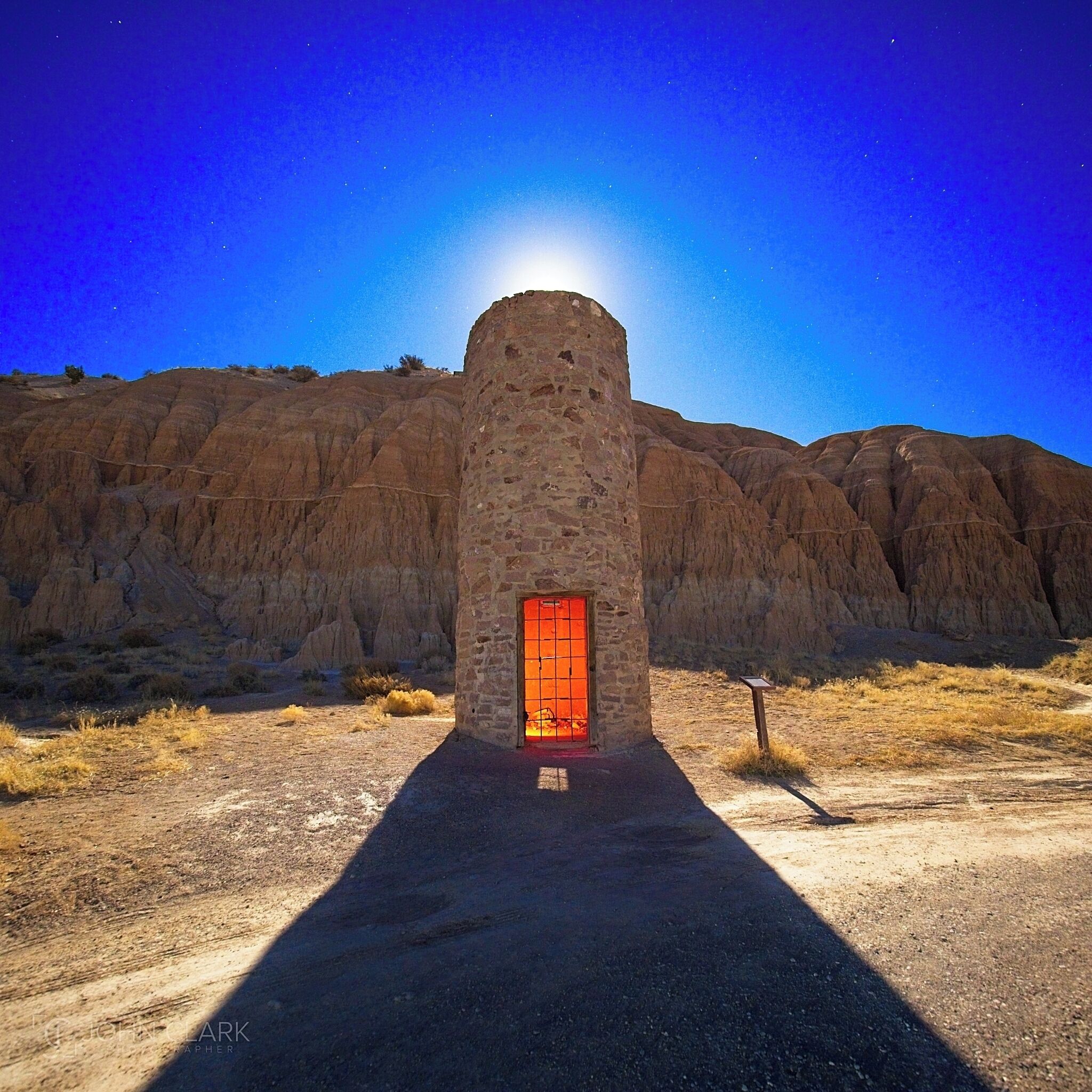 Another shot of the Snow Moon lighting up the night landscape, this time rising above the abandoned water tower at Cathedral Gorge State Park. This tower was build in the mid-1930s by the Civilian Conservation Corp, but was later capped and remains unused due to the high alkaline content in the water. 
#nevada #astrophotography #abandoned #hiking #night #stars #travelnevada