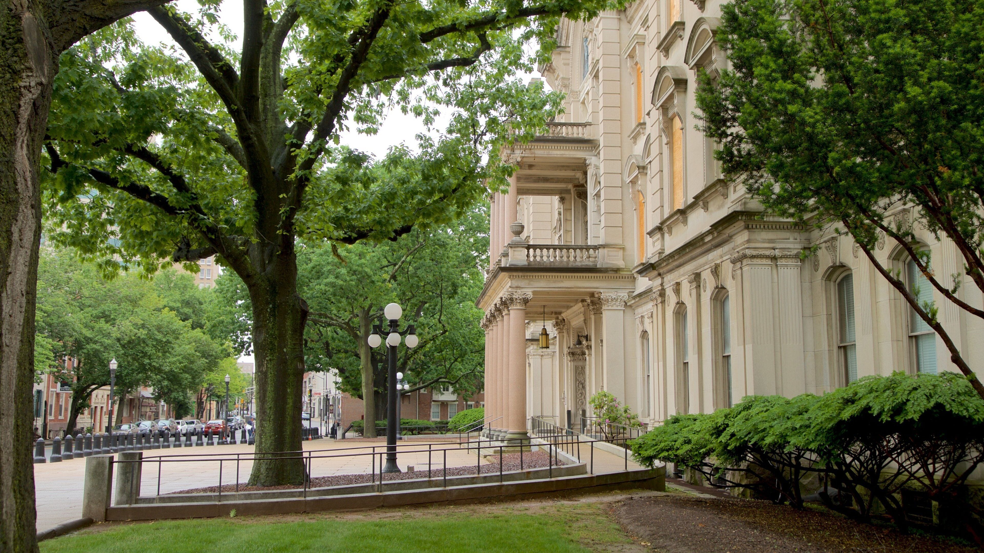 Tòa nhà Đại hội bang New Jersey có tính năng kiến trúc di sản