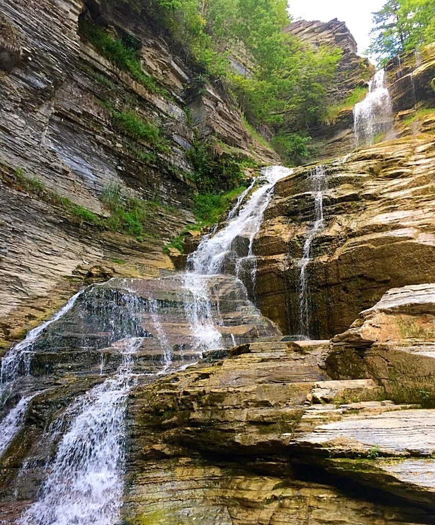 Great swimming hole and waterfall views 